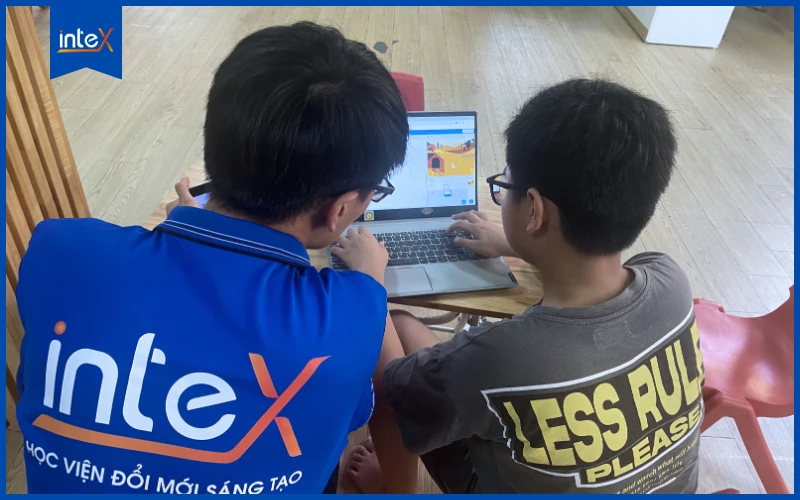 Lớp học của inteX