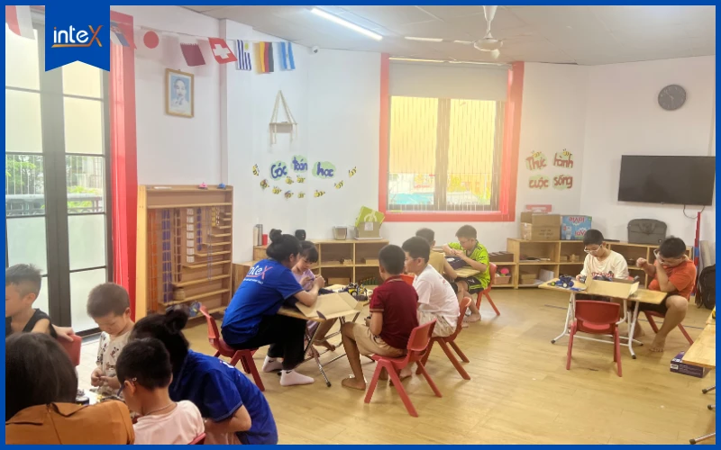 Môi trường học lập trình cho trẻ em hiện đại và sáng tạo