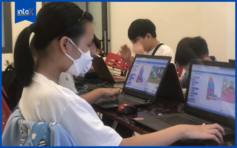 Lớp học lập trình cho trẻ em cấp 2