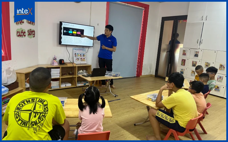 Lớp học Python cho trẻ tại Hoàng Mai