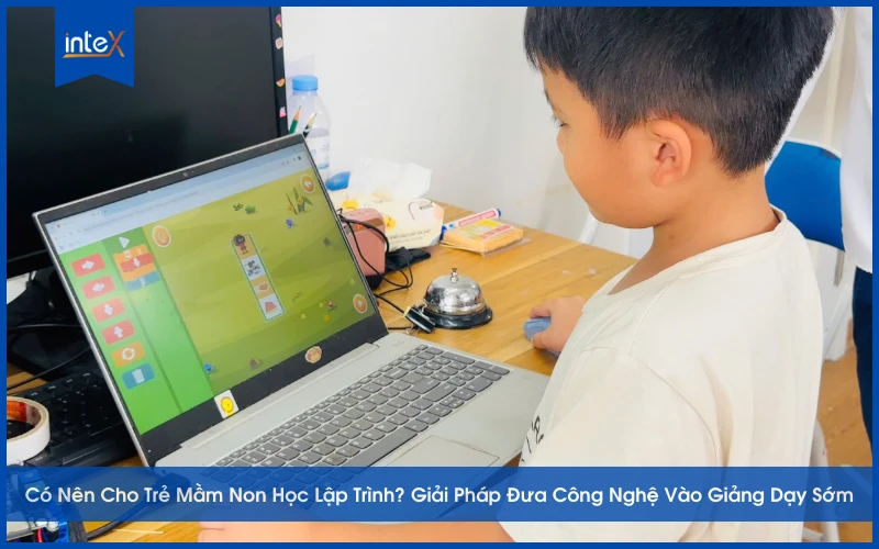 Trẻ mầm non thích thú với bộ môn lập trình được đưa vào giáo dục