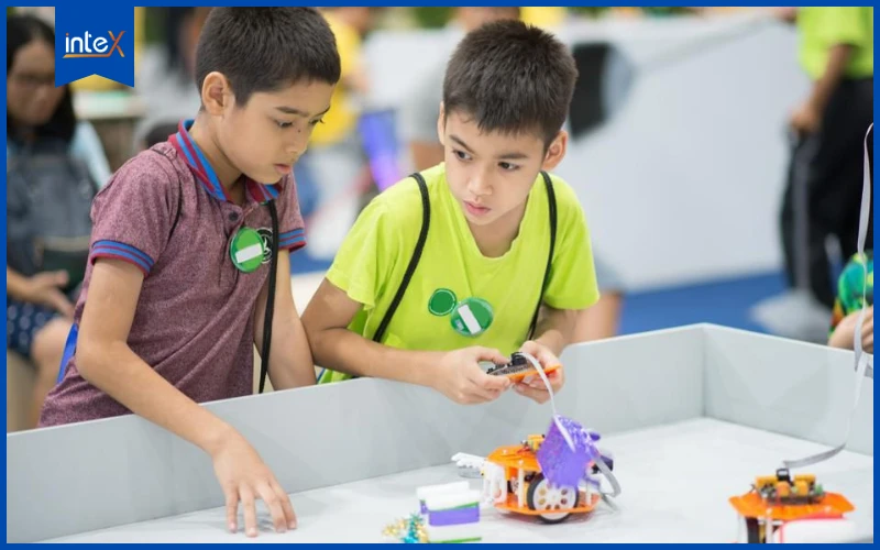 Lợi ích khi trẻ học STEM và AI Robotics – phát triển tư duy logic và sáng tạo