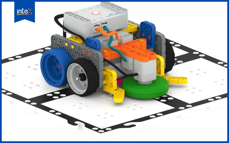 Robot học cụ của trẻ trong lớp học lập trình robot