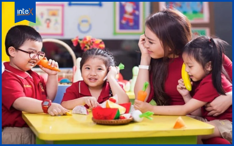 Trẻ em khám phá thế giới lập trình qua trò chơi trực quan, vừa học vừa chơi, khơi dậy trí tò mò và sáng tạo.