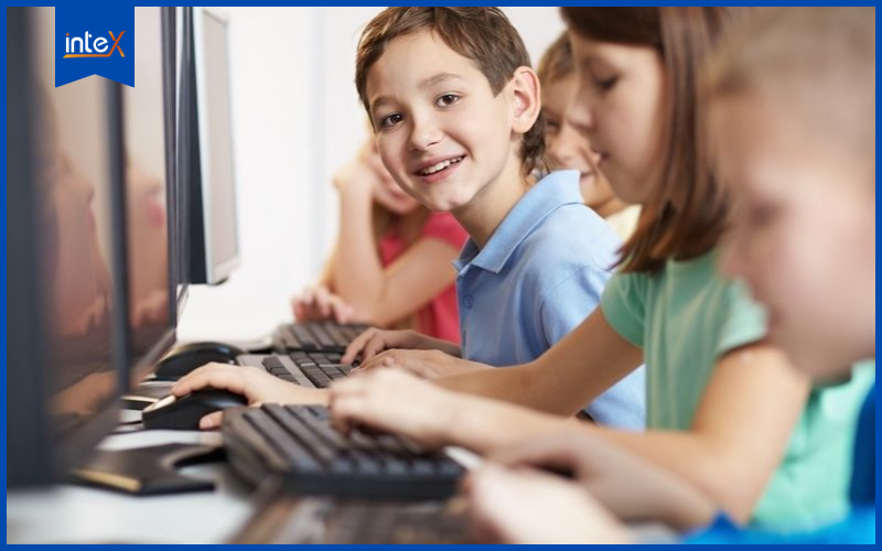 Phụ huynh nên lựa chọn trung tâm dạy lập trình phù hợp với con