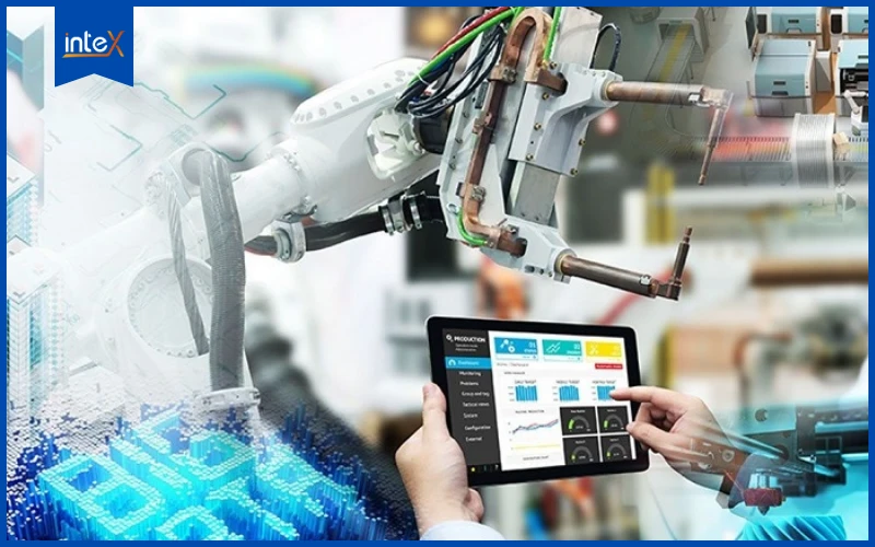 Thiết bị máy móc được kiểm soát hoàn toàn bằng công nghệ và AI