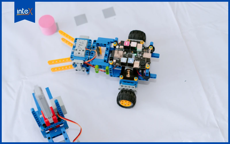 dự án robot gắp vật mini