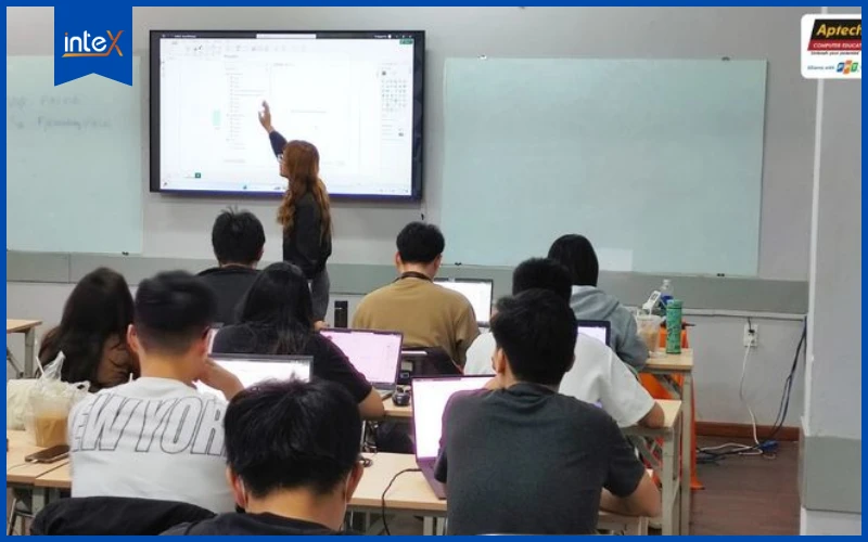 Bí quyết lựa chọn và các hình thức tham gia ngoại khóa lập trình Robot hiệu quả