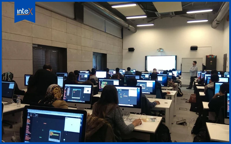 Sự khác biệt giữa tư duy máy tính cho học sinh THCS với học sinh Tiểu học