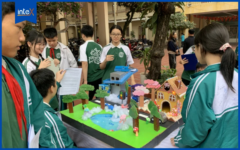 5 lý do học sinh tiểu học nên trải nghiệm làm mô hình ngôi nhà thông minh