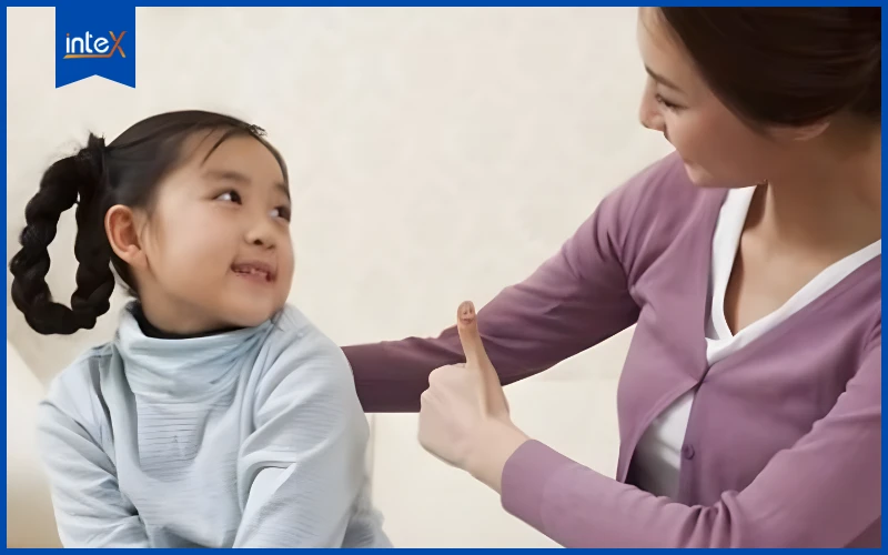 Cha mẹ luôn là tấm gương cho con