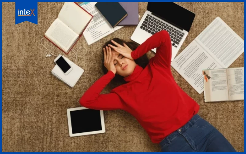 Học sinh gặp khó khăn khi tham gia cuộc thi tin học