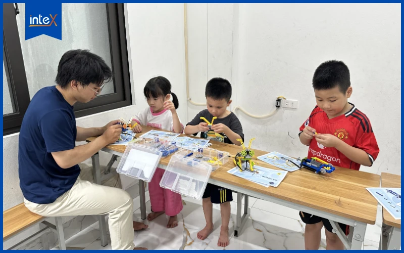 Tìm hiểu chương trình và cho con học thử