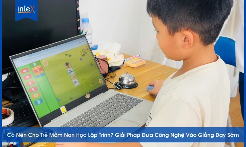 Trẻ mầm non thích thú với bộ môn lập trình được đưa vào giáo dục